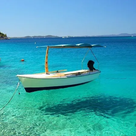 Sol - 5m From The Sea