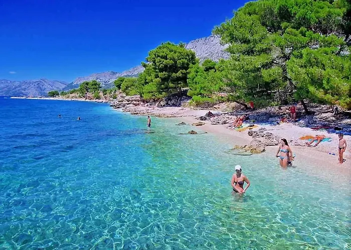 Sol - 5m From The Sea *